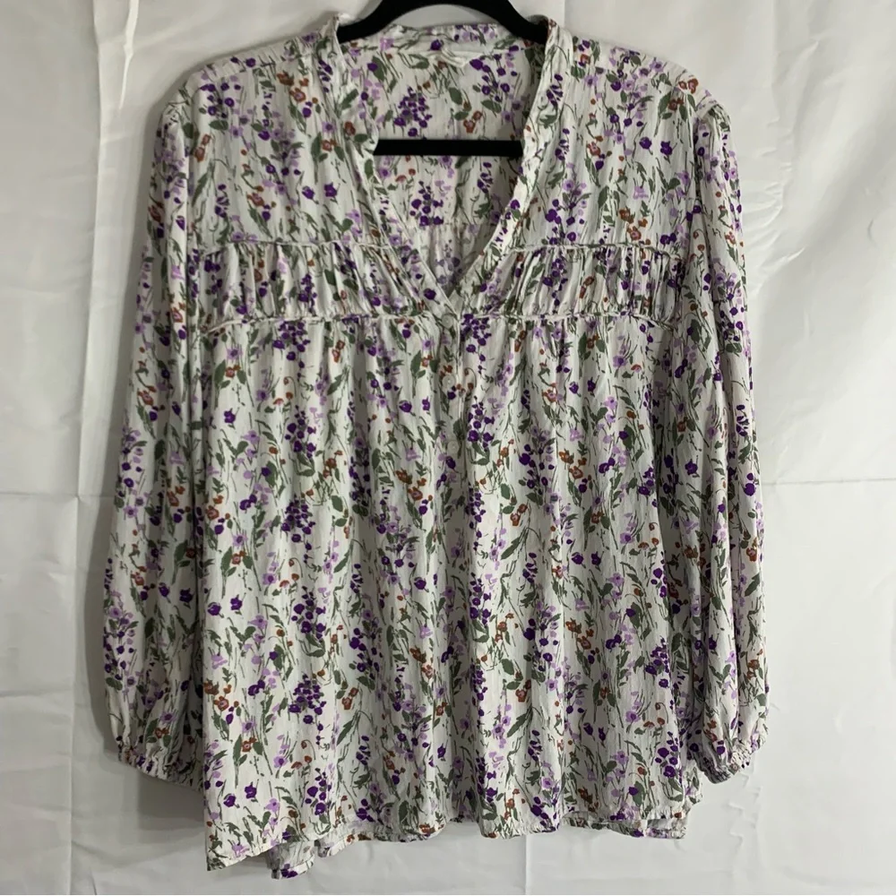 Caslon Floral Bell Sleeve V Neck Blouse, size XXL - Picture 9 of 9
